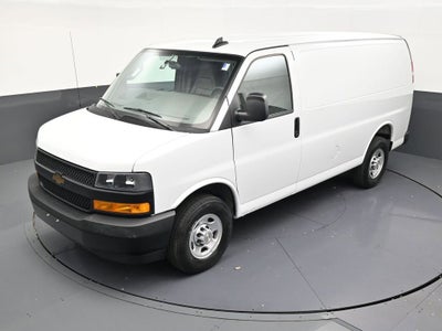 2025 Chevrolet Express Cargo WT
