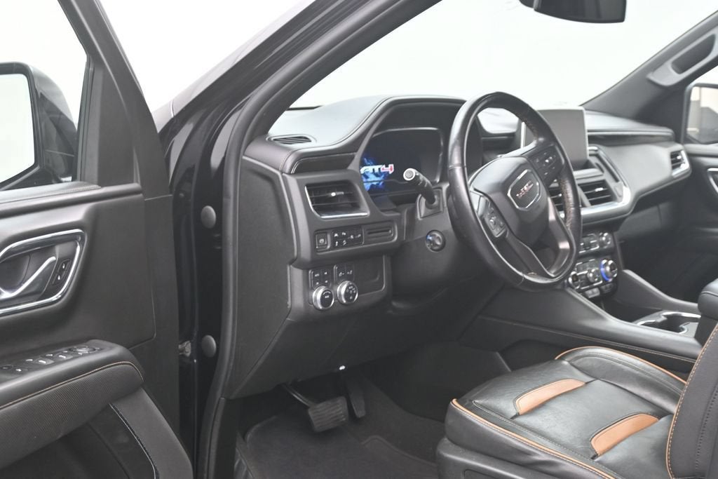 2022 GMC Yukon XL AT4