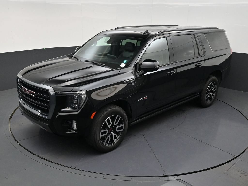 2022 GMC Yukon XL AT4
