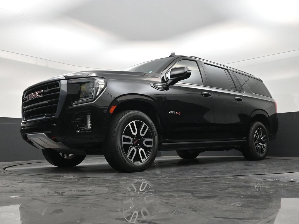 2022 GMC Yukon XL AT4