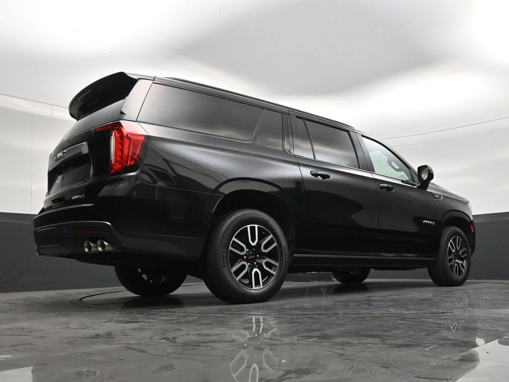 2022 GMC Yukon XL AT4