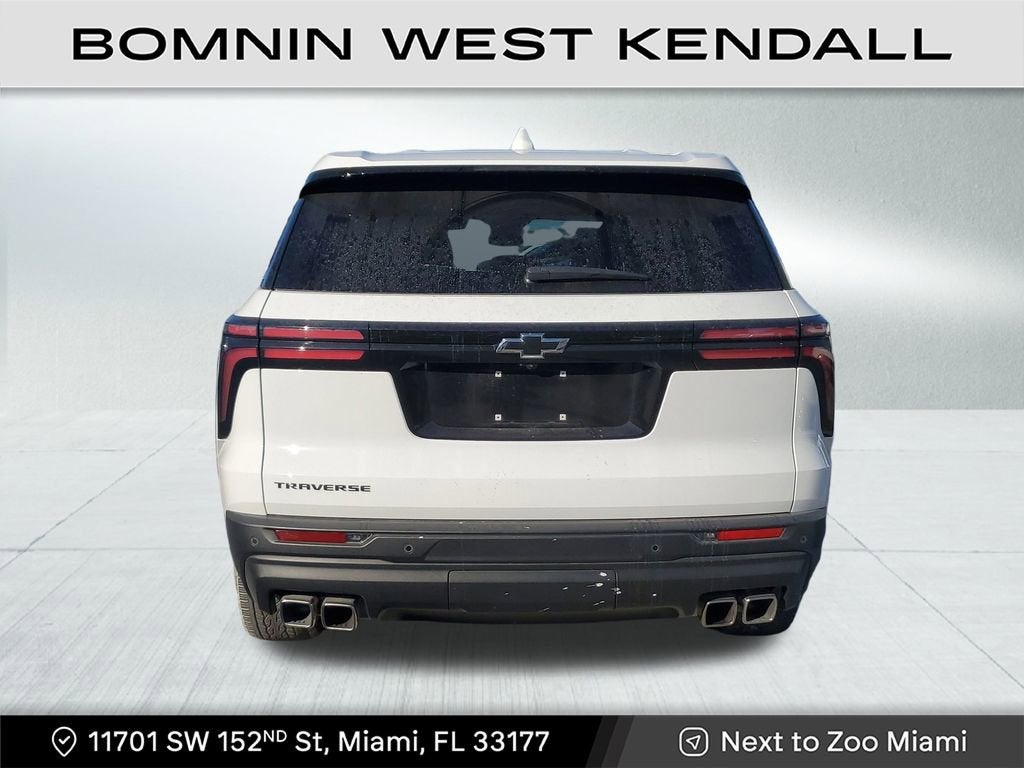 2024 Chevrolet Traverse LS