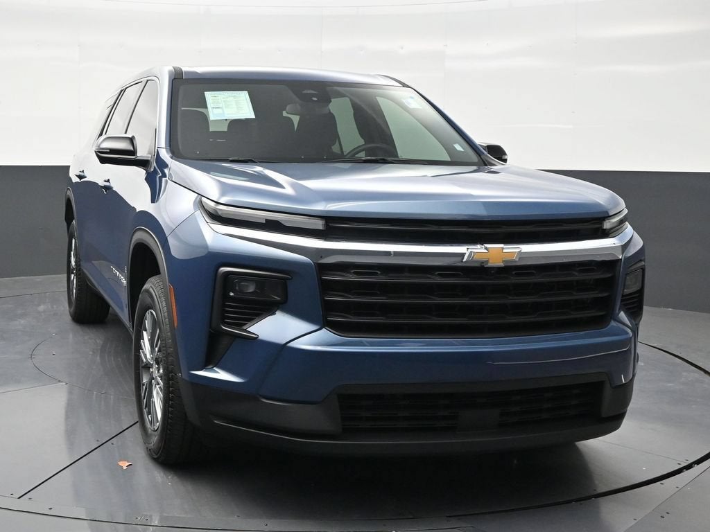 2024 Chevrolet Traverse LS
