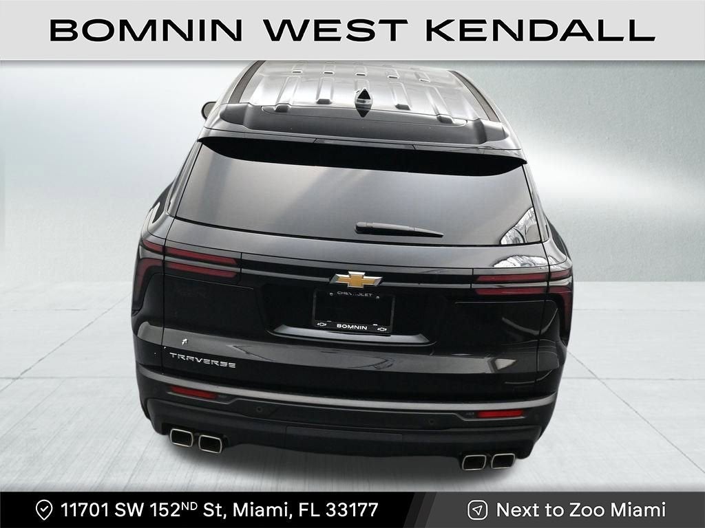 2024 Chevrolet Traverse LS