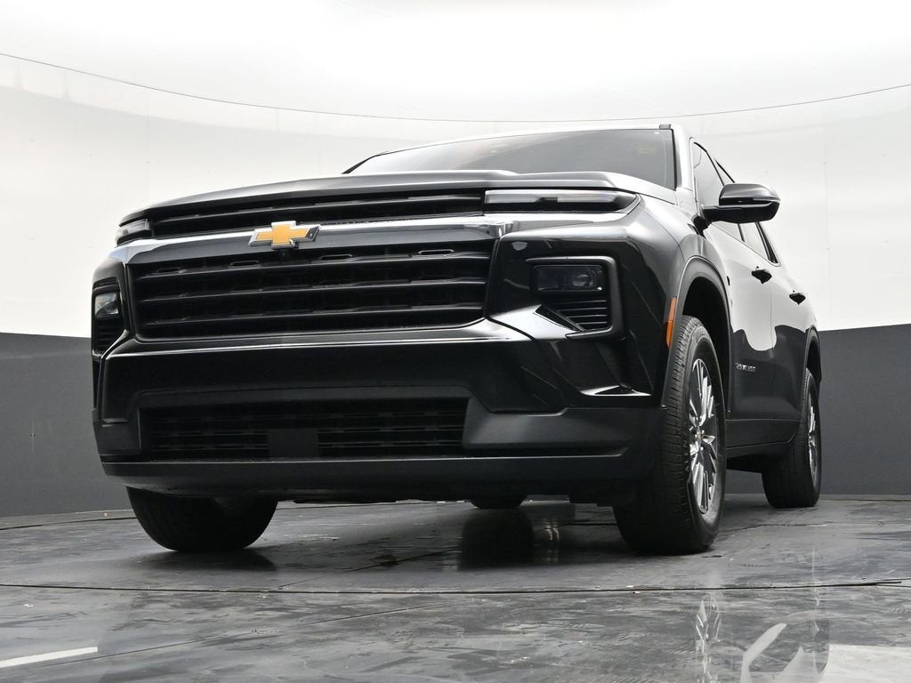 2024 Chevrolet Traverse LS