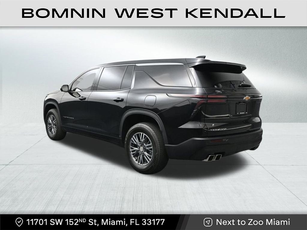 2024 Chevrolet Traverse LS