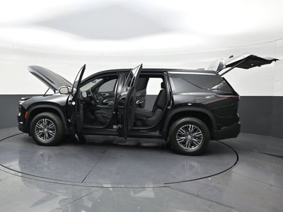 2024 Chevrolet Traverse LS
