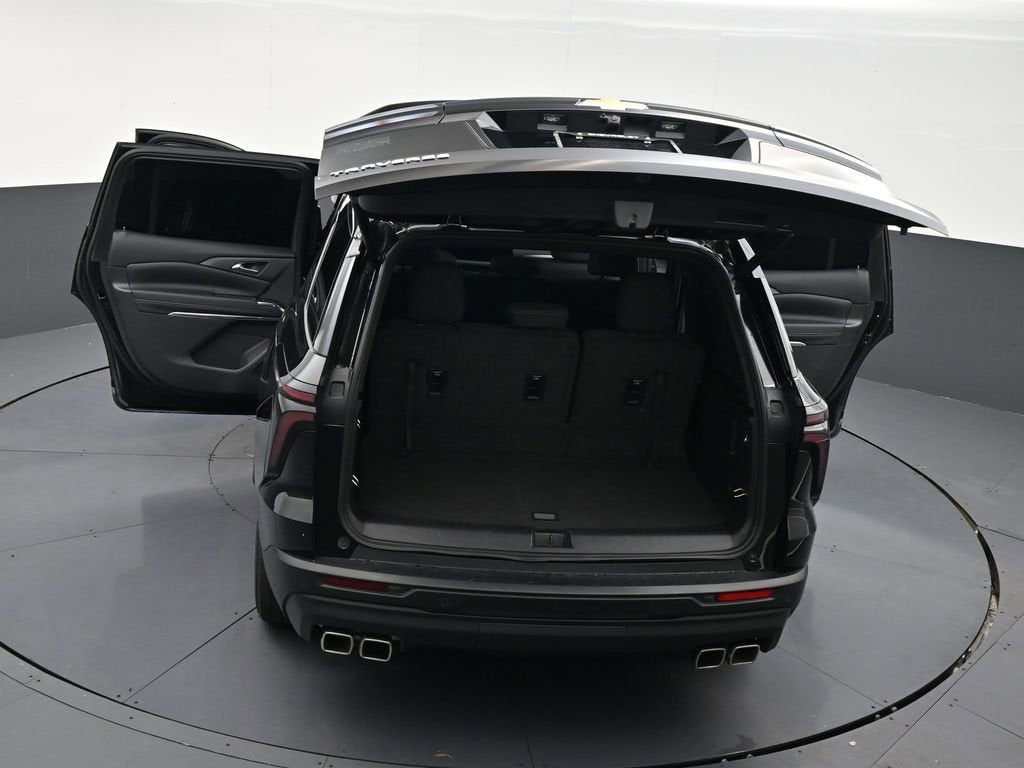 2024 Chevrolet Traverse LS