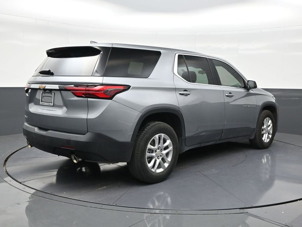 2023 Chevrolet Traverse LS