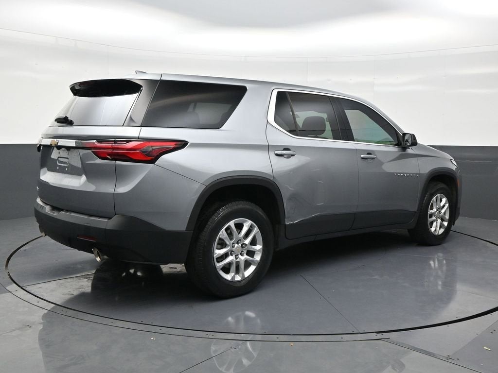 2023 Chevrolet Traverse LS