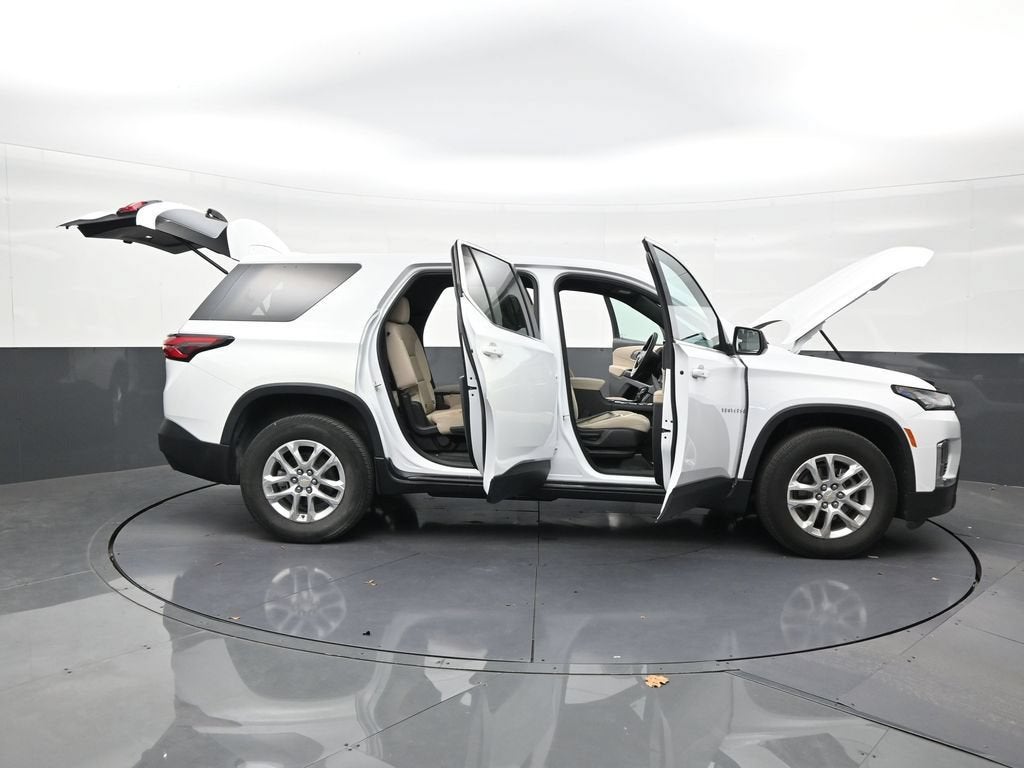2023 Chevrolet Traverse LS