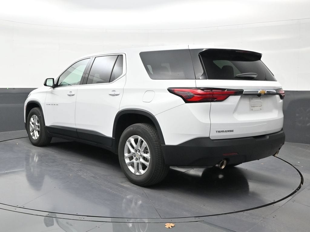 2023 Chevrolet Traverse LS