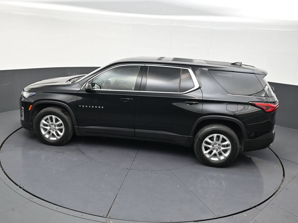 2022 Chevrolet Traverse LS