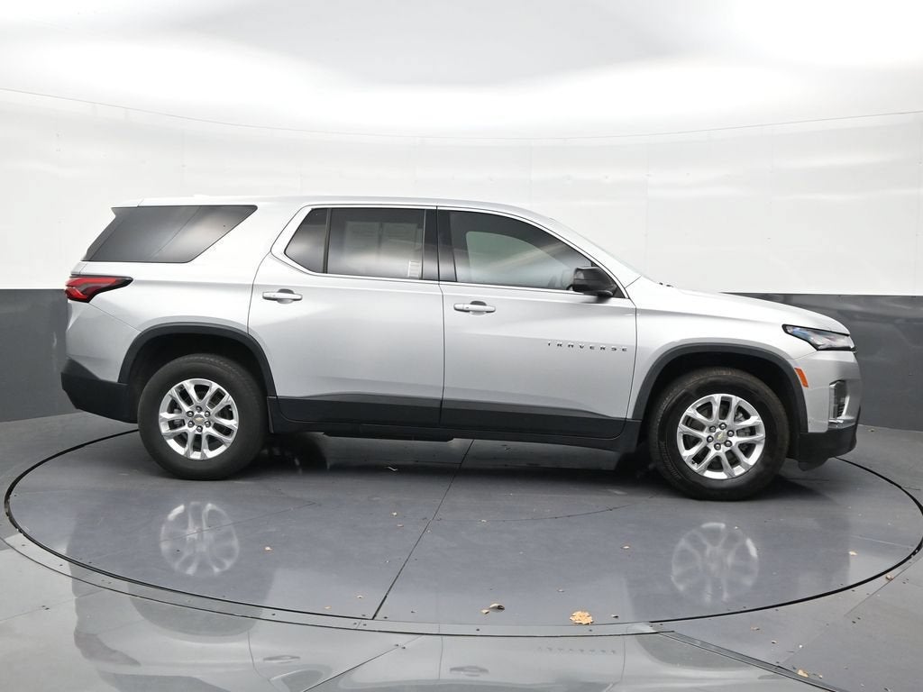 2022 Chevrolet Traverse LS