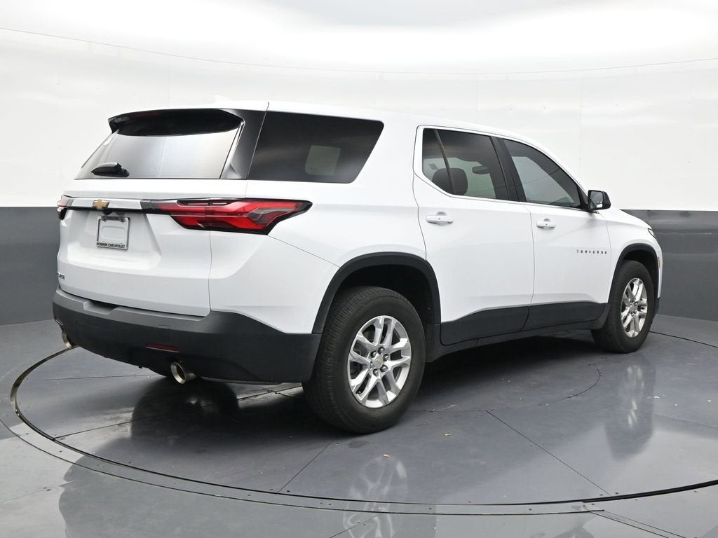 2023 Chevrolet Traverse LS