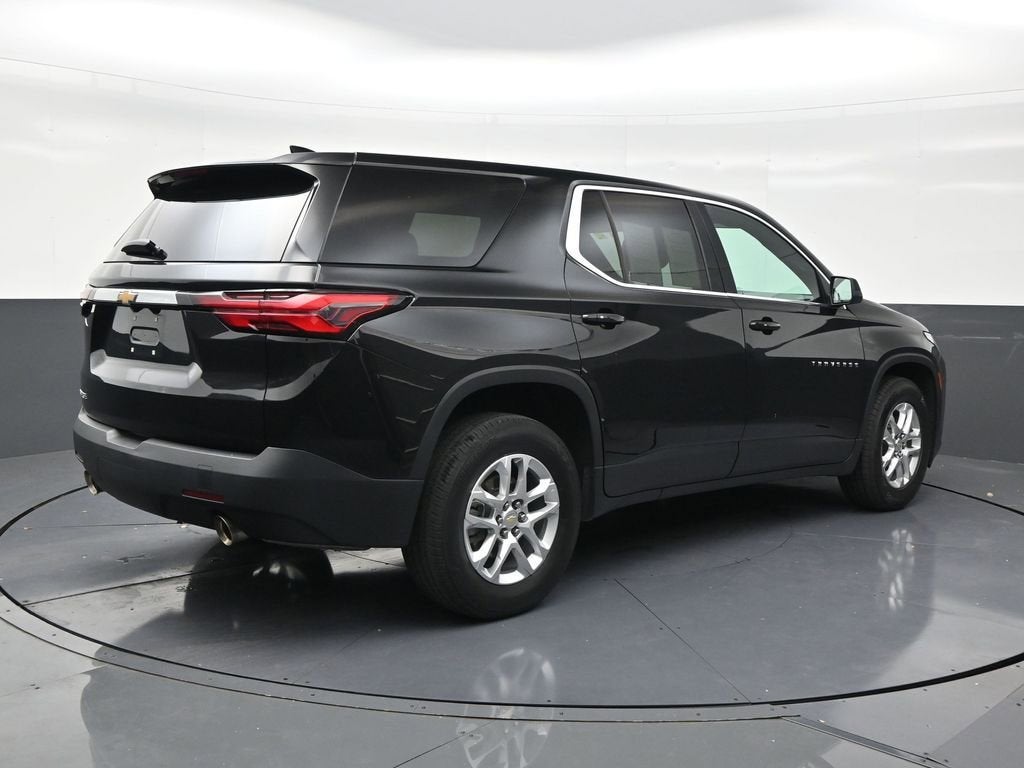 2023 Chevrolet Traverse LS