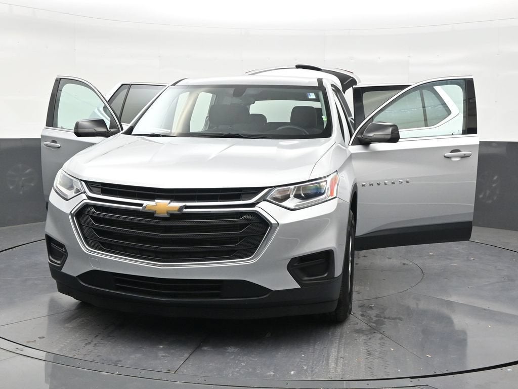 2021 Chevrolet Traverse LS