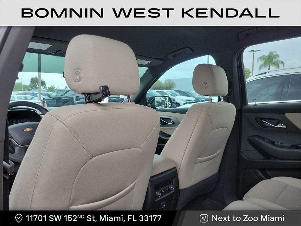 2023 Chevrolet Traverse LS