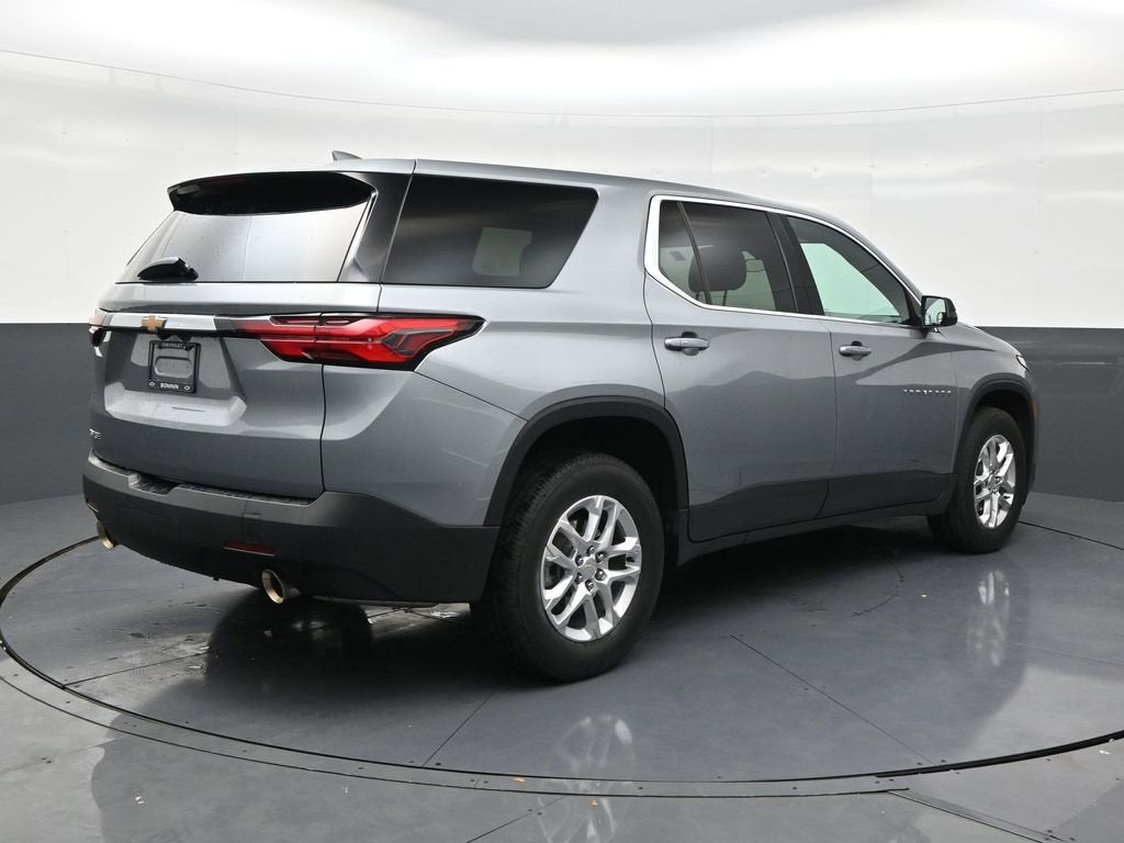 2023 Chevrolet Traverse LS