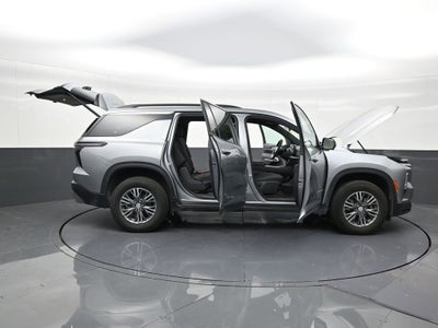 2024 Chevrolet Traverse LT