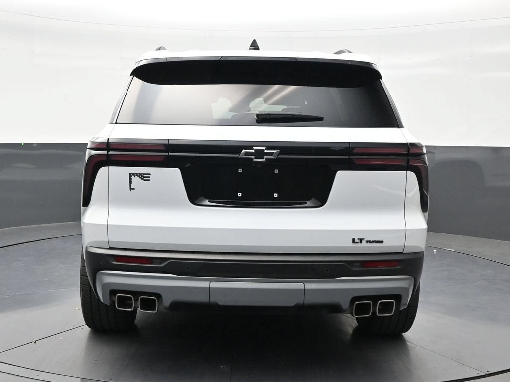 2024 Chevrolet Traverse LT