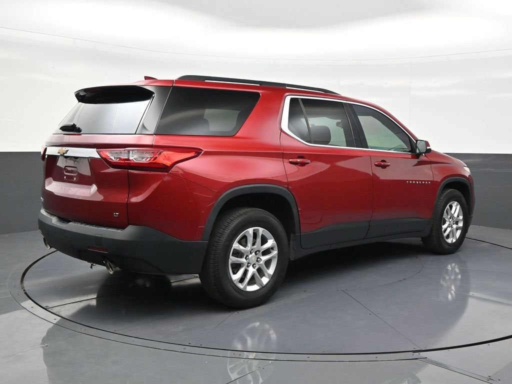 2021 Chevrolet Traverse LT Cloth