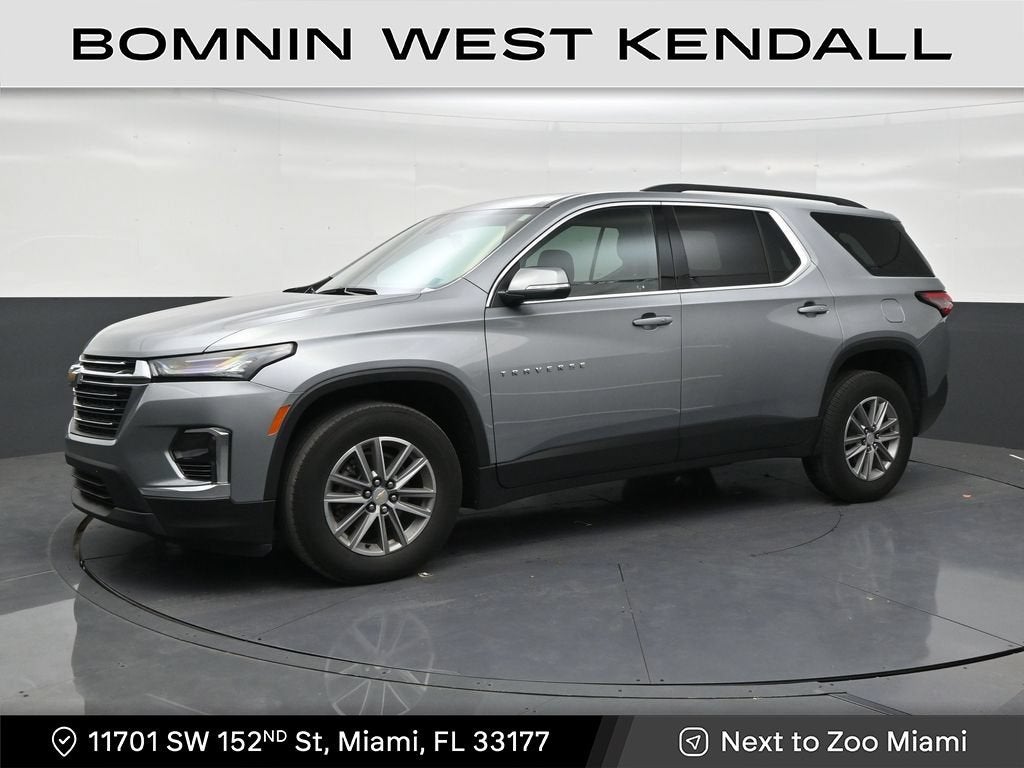 2023 Chevrolet Traverse LT Cloth