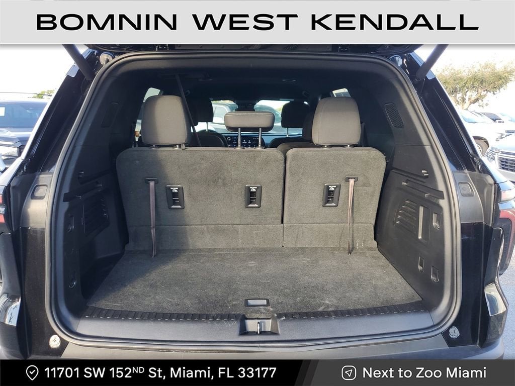 2025 Chevrolet Traverse LT