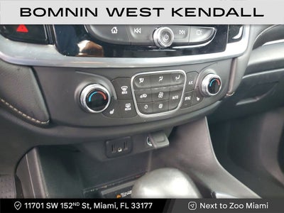 2022 Chevrolet Traverse LT Leather