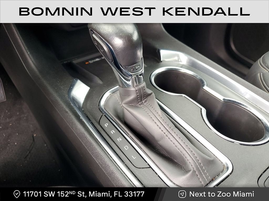 2022 Chevrolet Traverse LT Leather