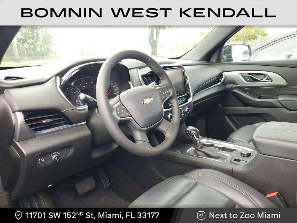 2022 Chevrolet Traverse LT Leather