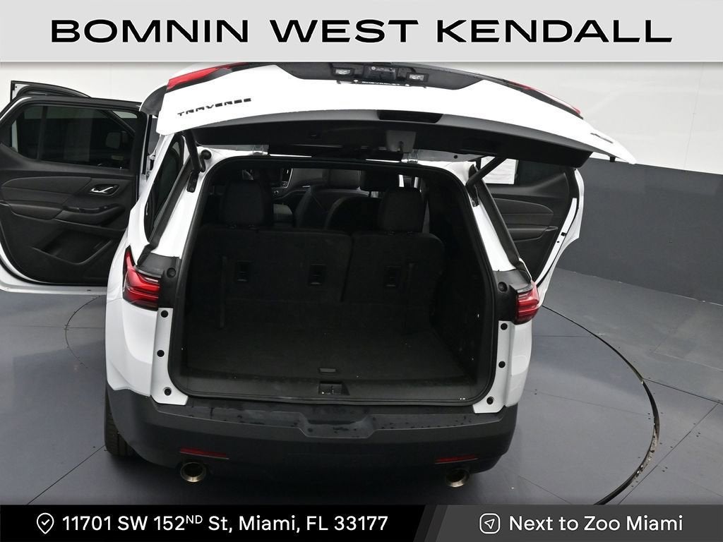 2023 Chevrolet Traverse RS