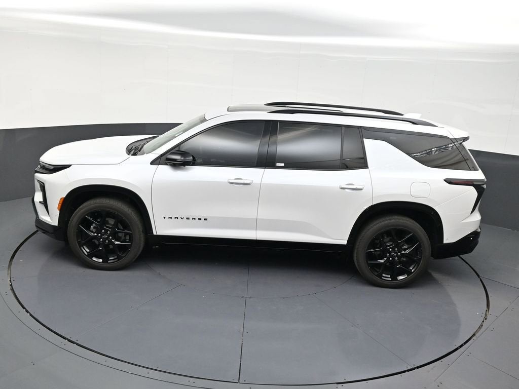 2025 Chevrolet Traverse RS