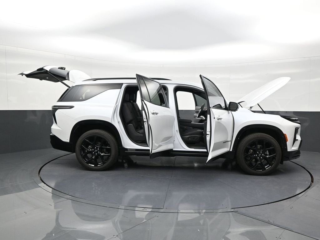 2025 Chevrolet Traverse RS