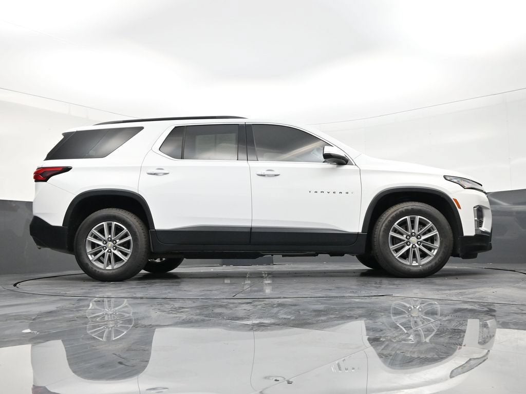 2024 Chevrolet Traverse Limited LT Cloth