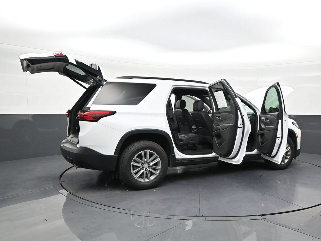 2024 Chevrolet Traverse Limited LT Cloth