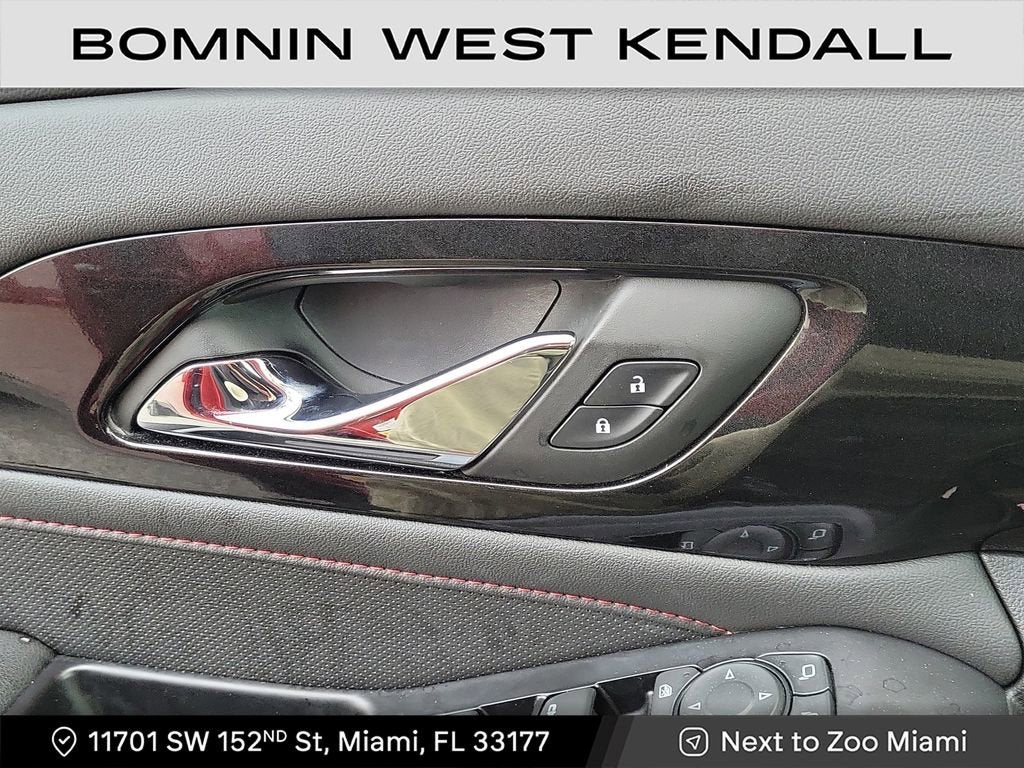 2023 Chevrolet Traverse RS