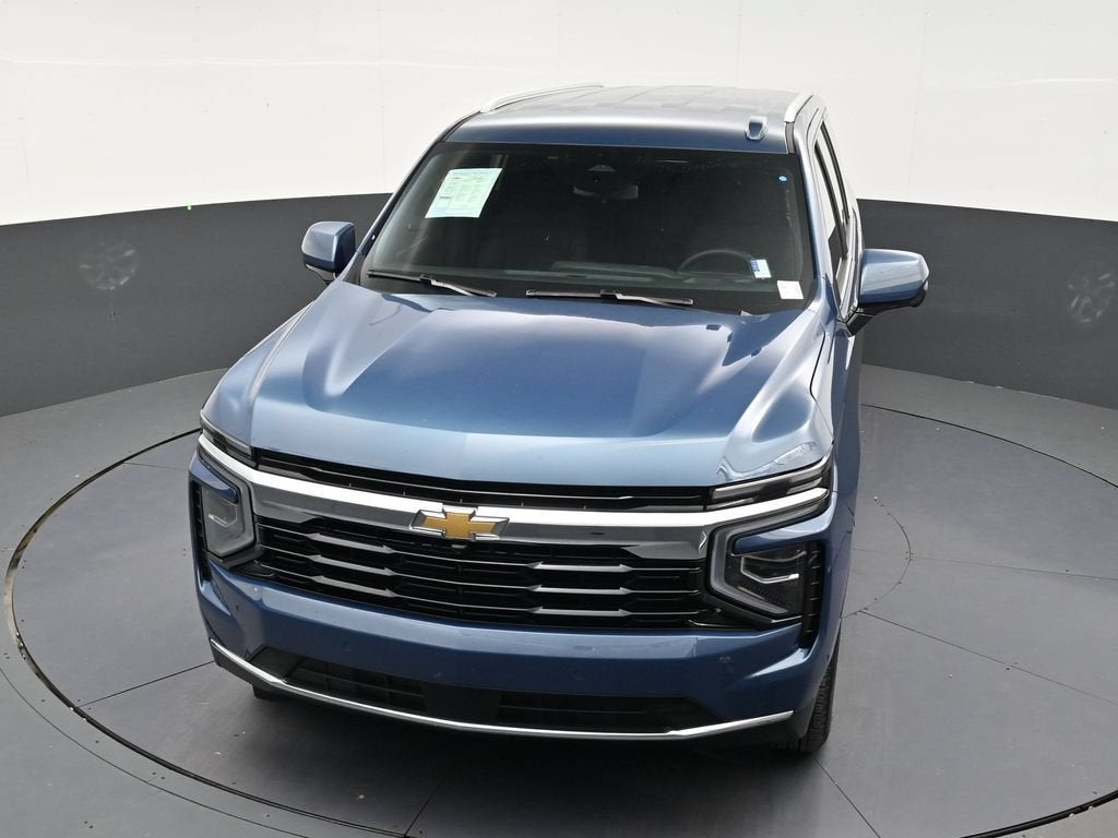 2025 Chevrolet Suburban LS