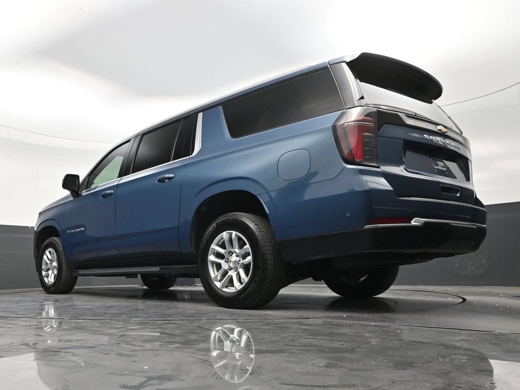 2025 Chevrolet Suburban LS