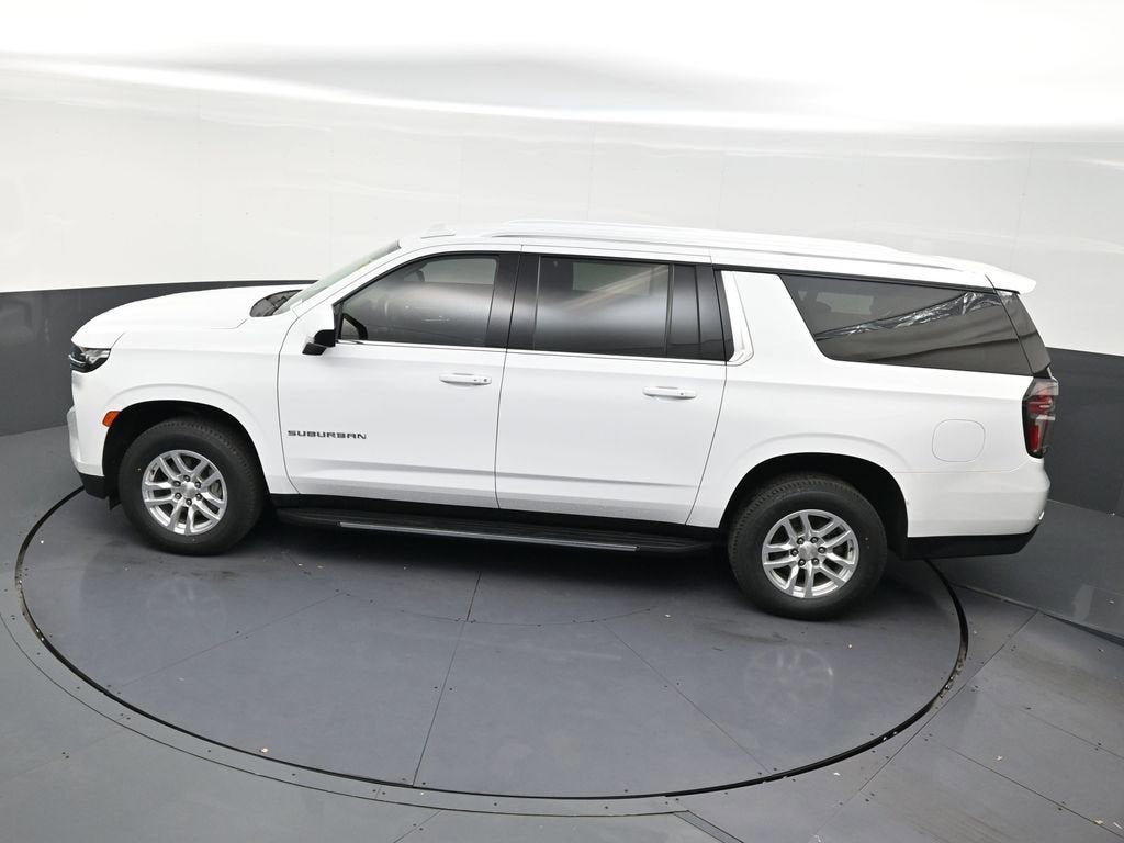 2022 Chevrolet Suburban LS