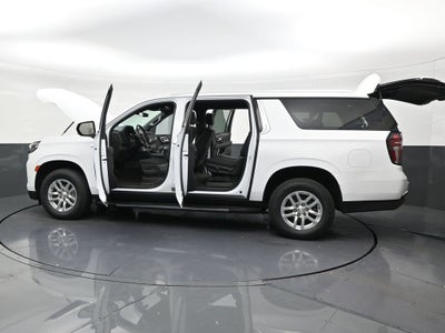 2022 Chevrolet Suburban LS