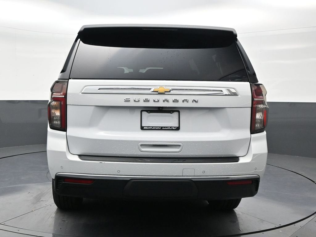 2022 Chevrolet Suburban LS