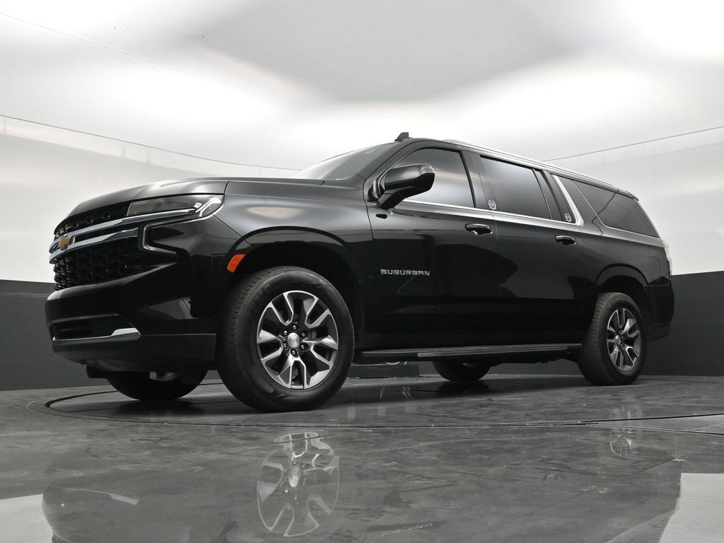 2024 Chevrolet Suburban LS