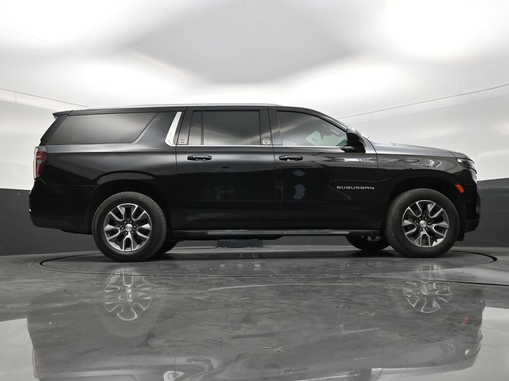 2024 Chevrolet Suburban LS