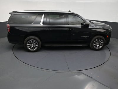 2024 Chevrolet Suburban LT