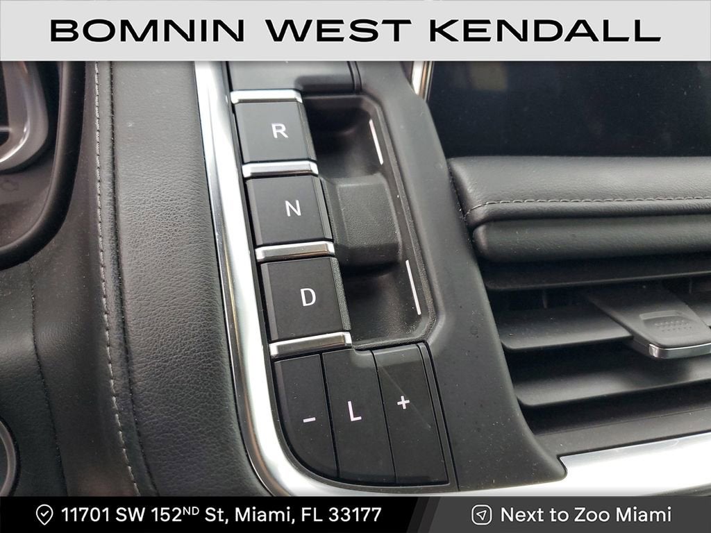 2022 Chevrolet Suburban LT