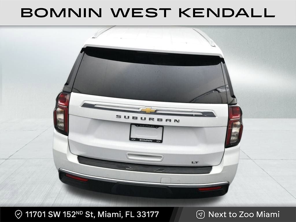 2022 Chevrolet Suburban LT