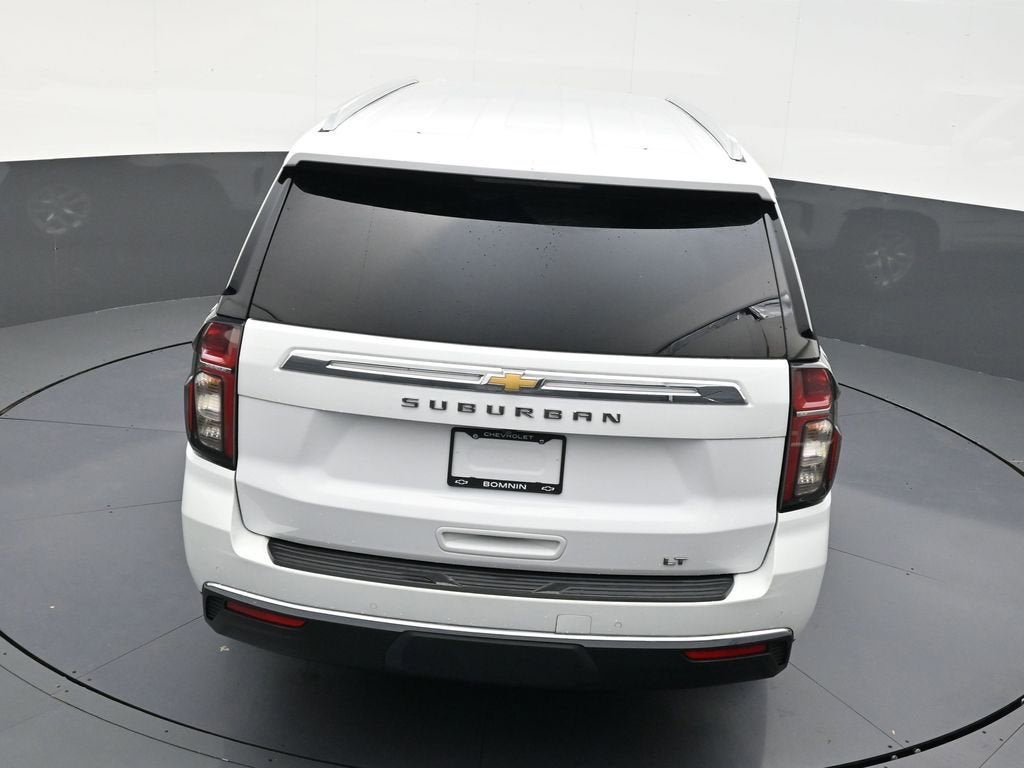 2022 Chevrolet Suburban LT