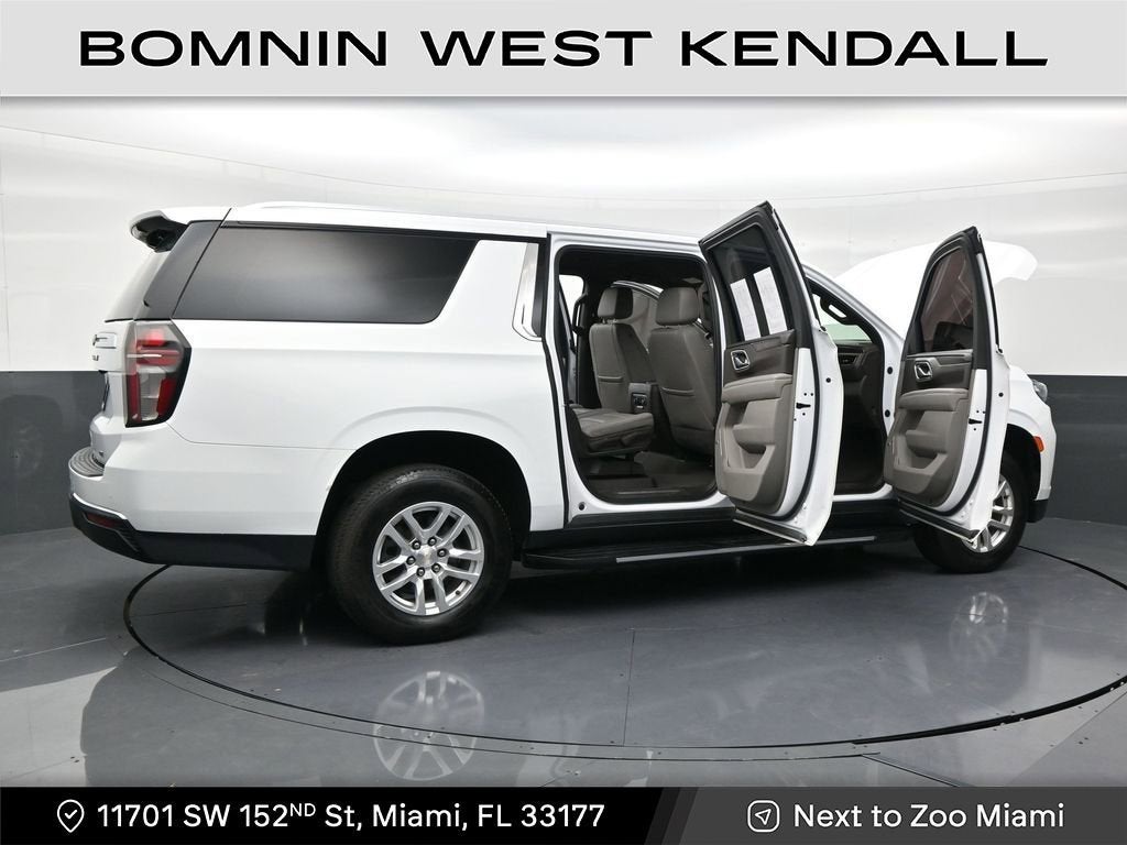 2022 Chevrolet Suburban LT