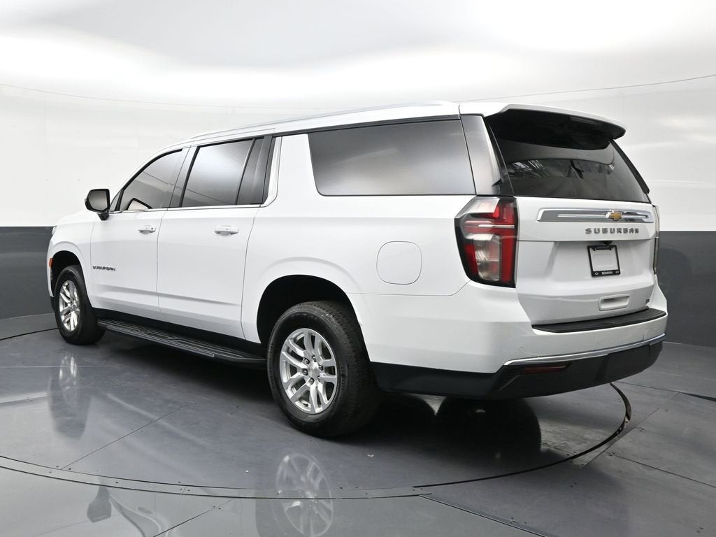 2022 Chevrolet Suburban LT